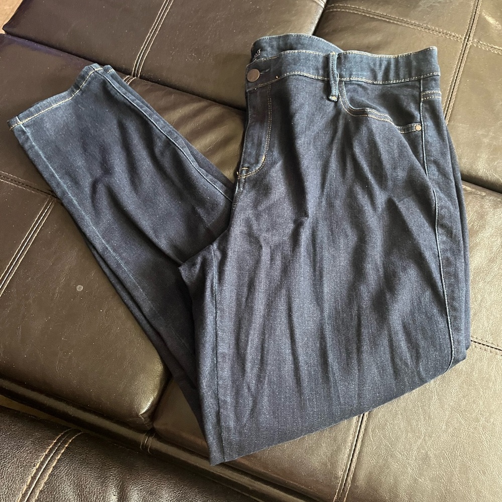 a.n.a Blue Jeggings with Classic Design